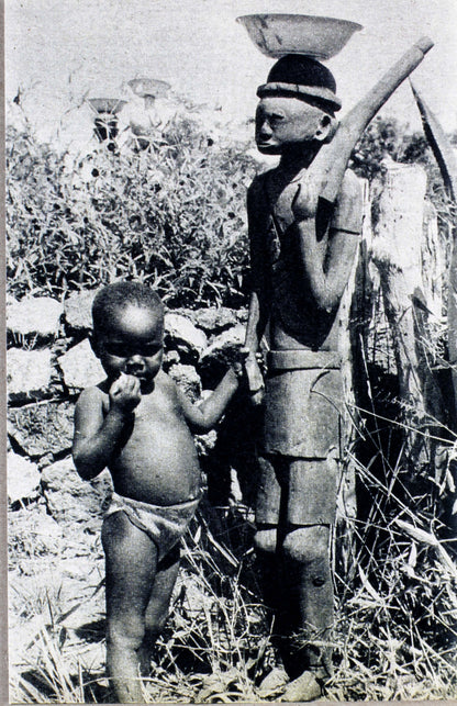 Sudan, Bongo, wooden sculpture from Kwanja Gete, Multi-provenance, 172,5 cm